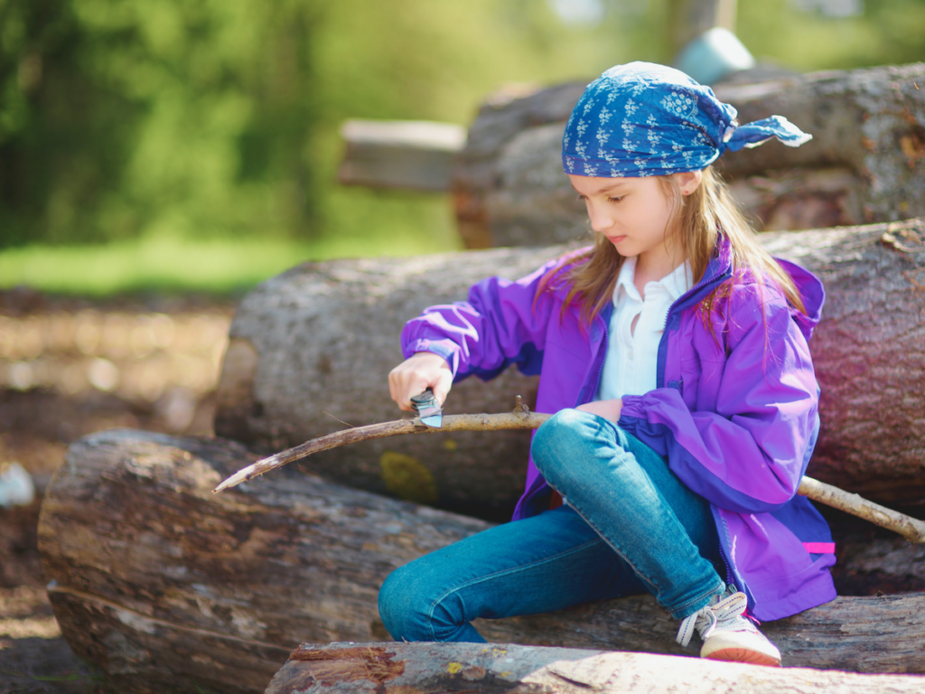 Sinnesspiele in der Natur, Naturspiele, Waldspiele, Spiele draussen, Naturmaterialien, Nervensystem beruhigen