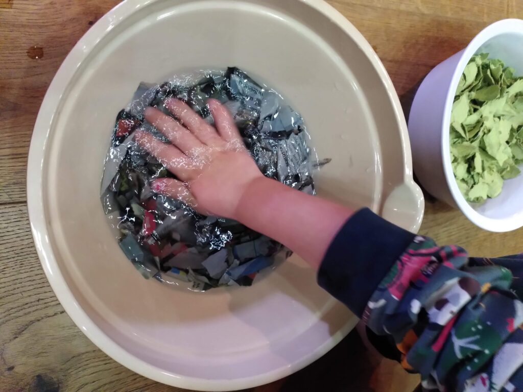 Samenpapier selber machen, Nervensystem beruhigen, Basteln Natur